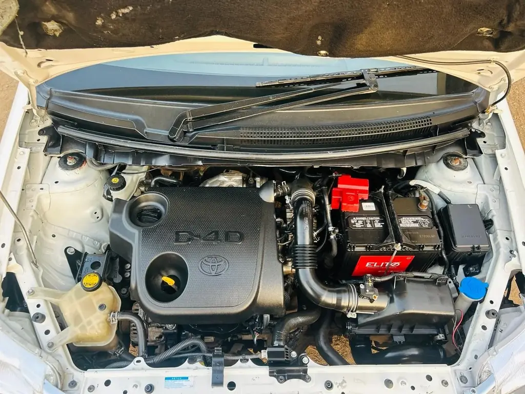2014 Toyota Etios Liva GD photo 6