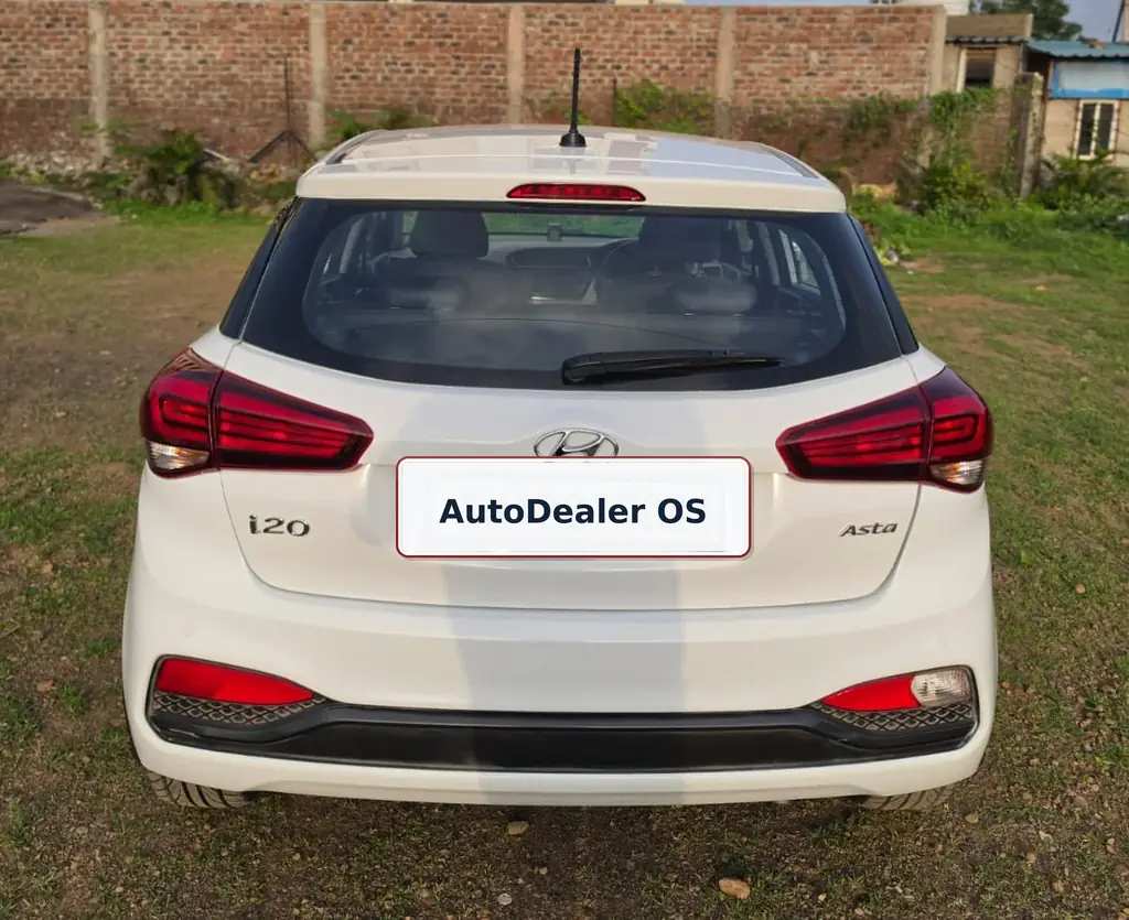2018 Hyundai i20 ASTA photo 2