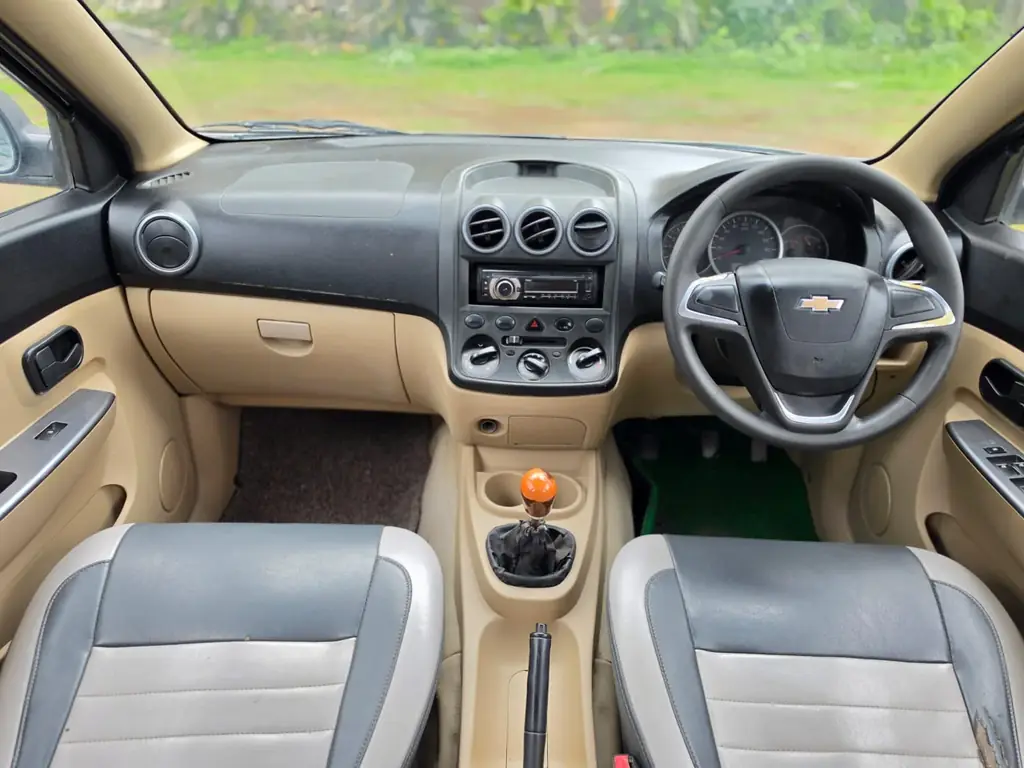2016 Chevrolet ENJOY LS photo 5