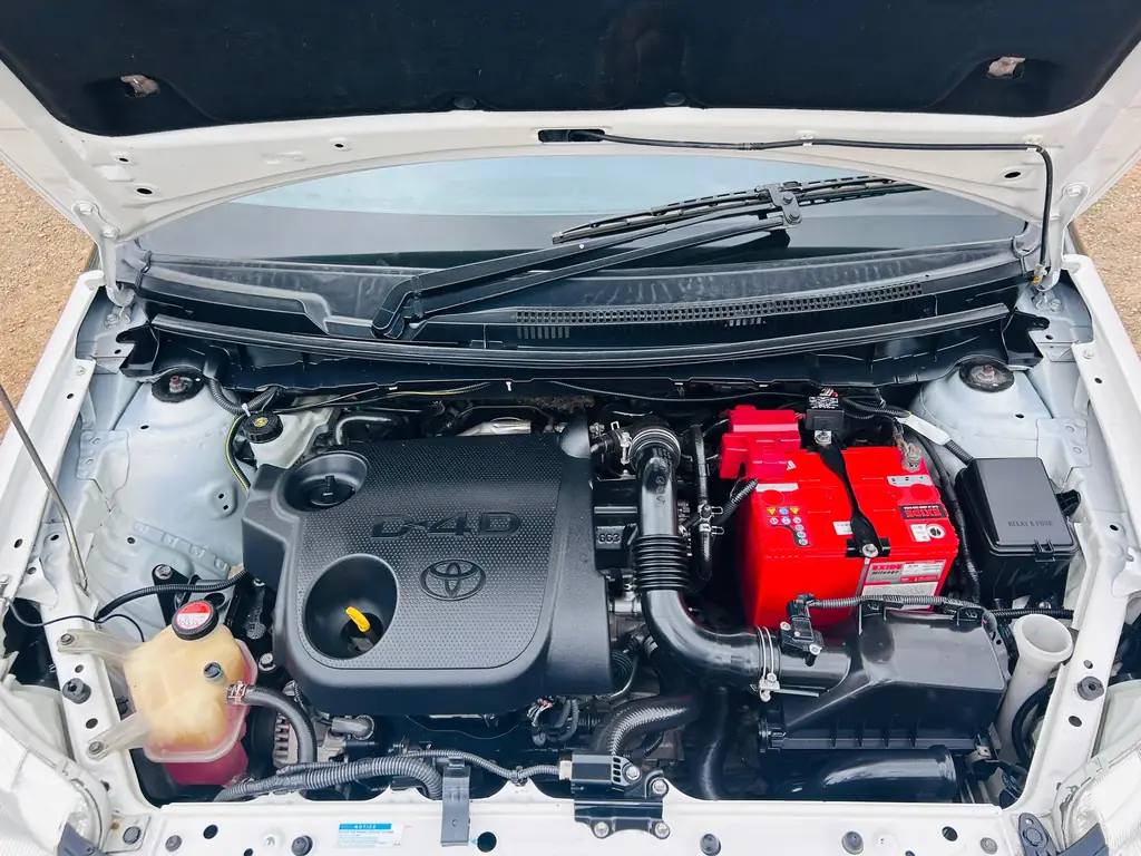 2017 Toyota Etios Liva GD photo 6