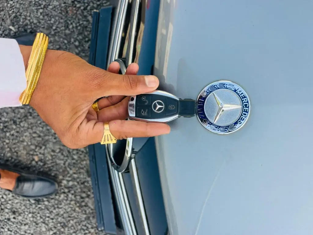 2013 Mercedes-Benz C-Class C 200 photo 9