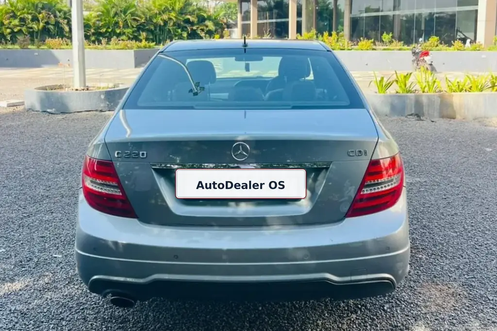 2013 Mercedes-Benz C-Class C 200 photo 2