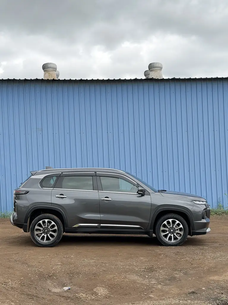 2023 Maruti Suzuki Grand Vitara photo 4