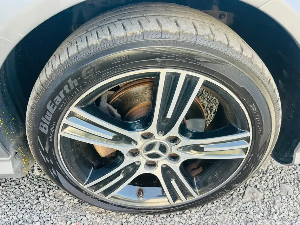 2013 Mercedes-Benz C-Class C 200 photo 8