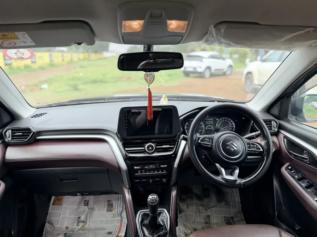 2023 Maruti Suzuki Grand Vitara photo 5