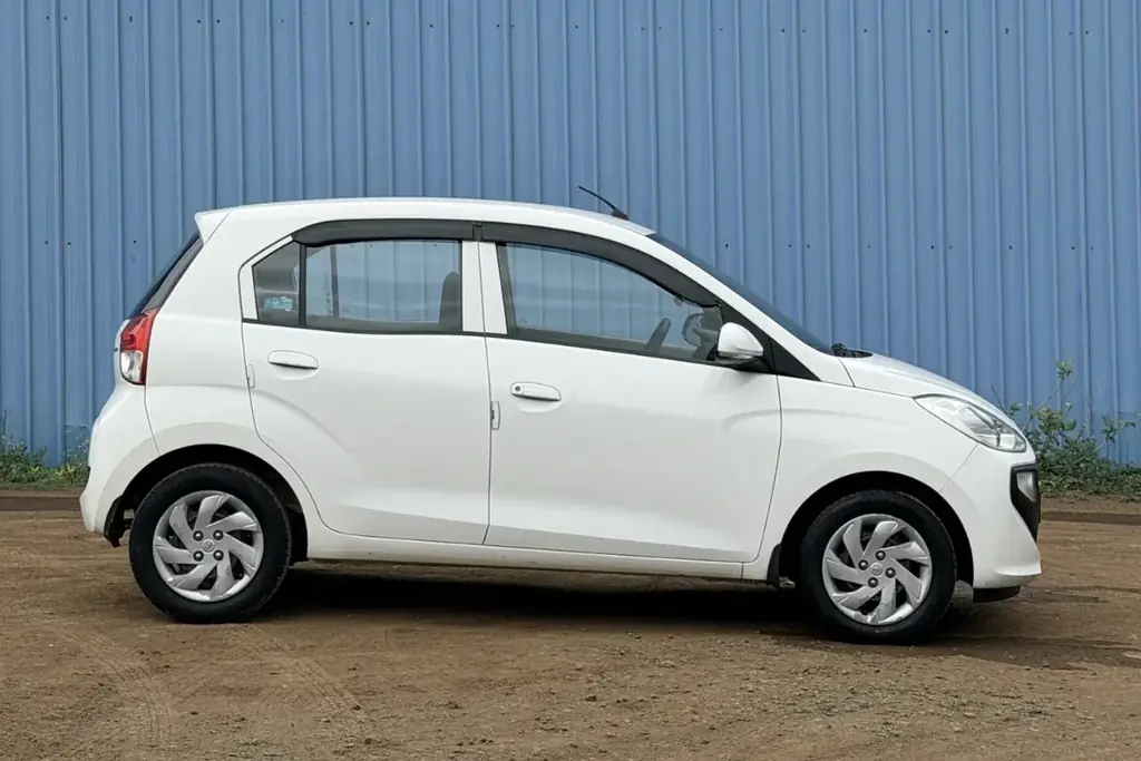 2020 Hyundai Grand i10 Nios Sportz photo 4