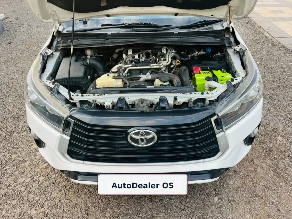 2022 Toyota Innova Crysta G photo 6