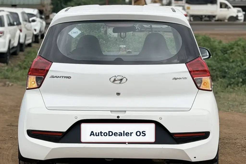 2020 Hyundai Grand i10 Nios Sportz photo 2