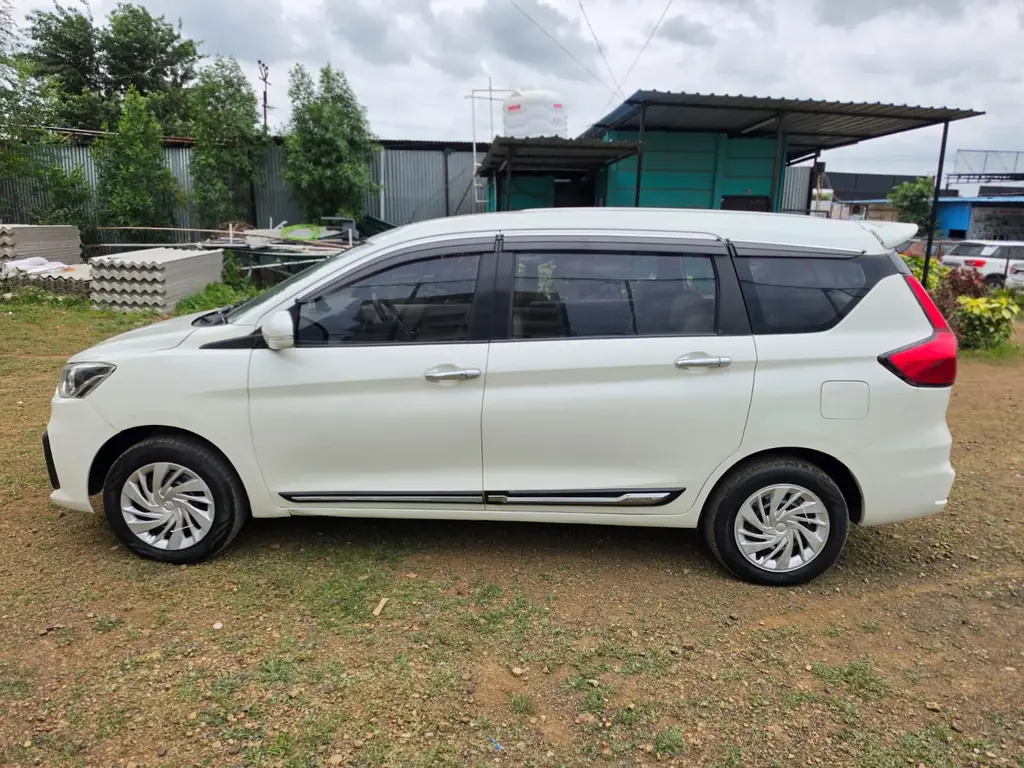 2020 Maruti Suzuki Ertiga VXI photo 3
