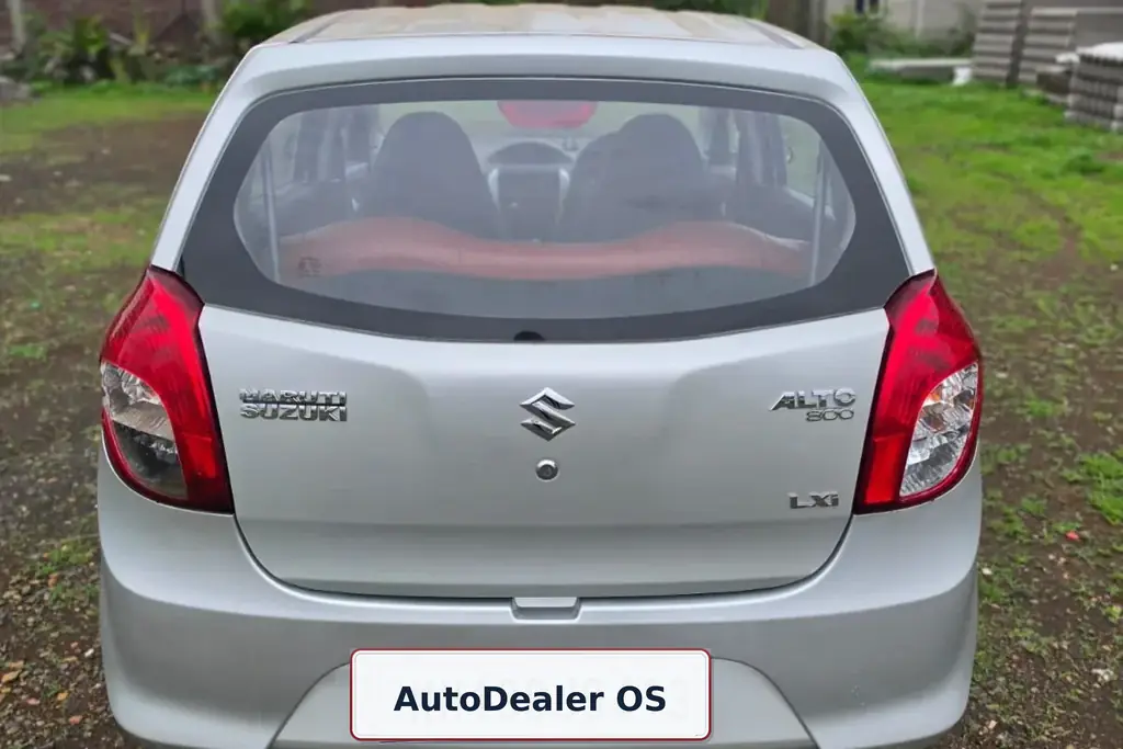 2013 Maruti Suzuki Baleno photo 2