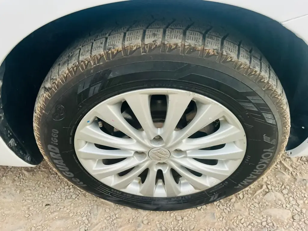 2015 Maruti Suzuki Ciaz ZDI photo 7