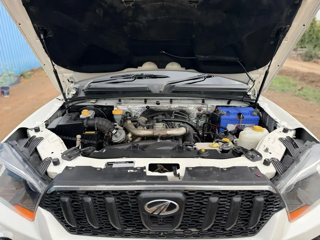 2014 Mahindra CORPIO S2 photo 6