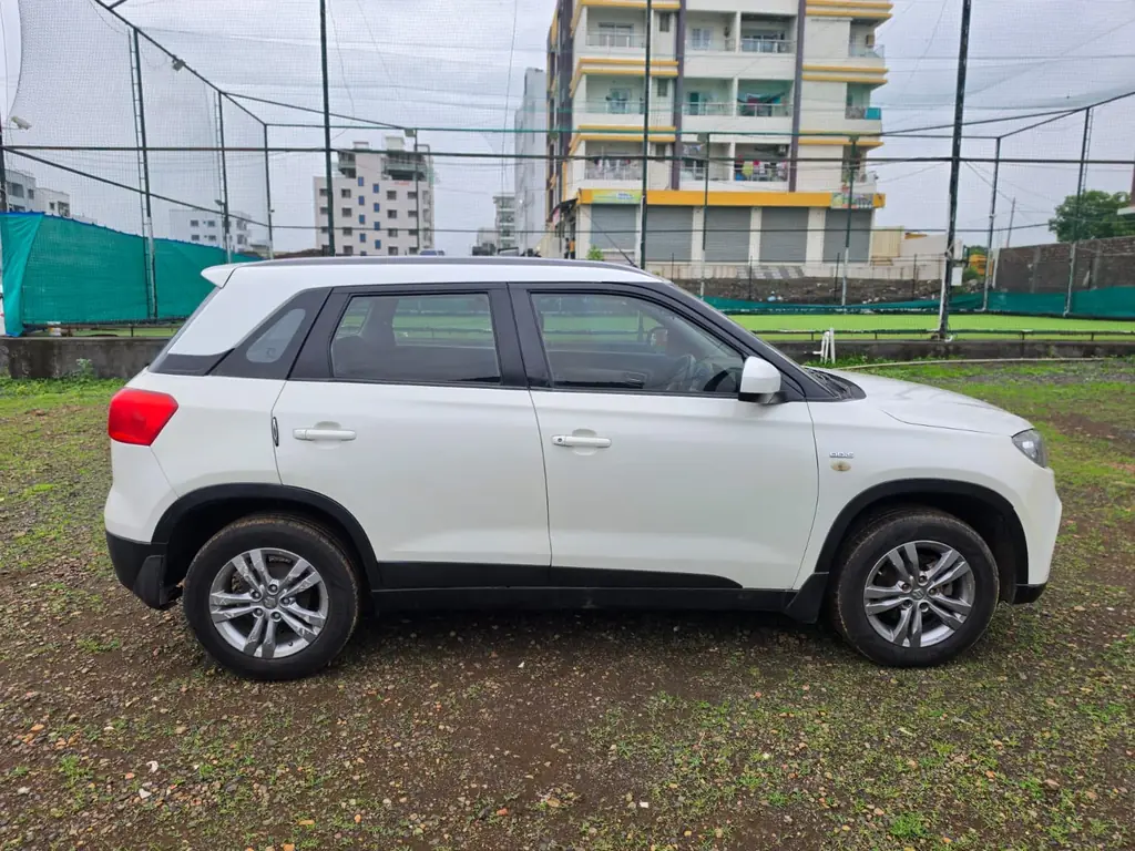 2016 Maruti Suzuki Brezza ZDI photo 4