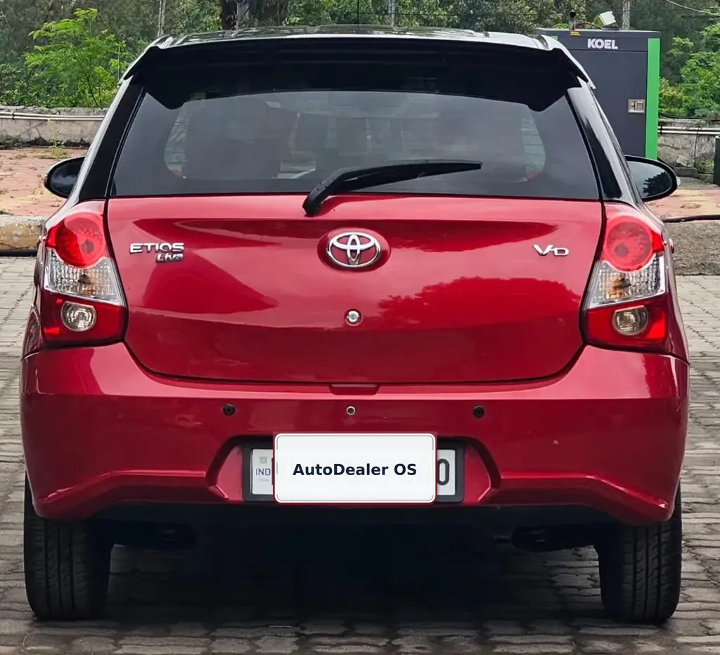 2018 Toyota Etios VD photo 2