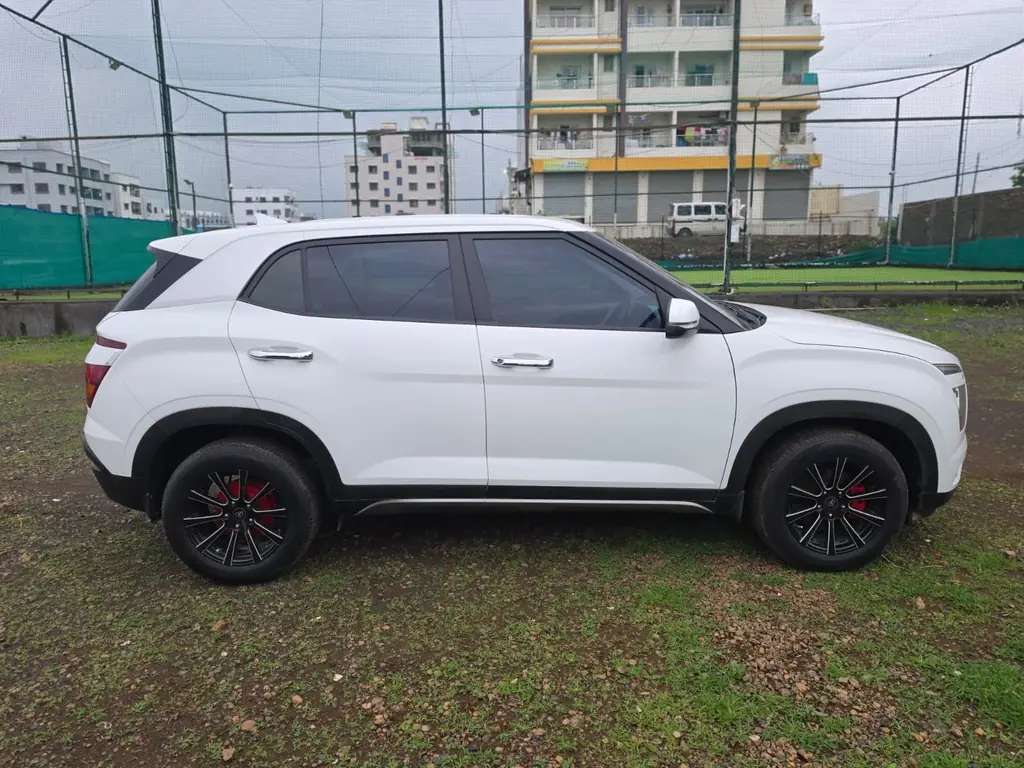 2021 Hyundai Creta EX photo 4
